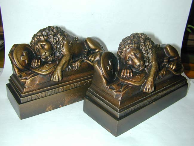 A RARE Pair of BRADLEY & HUBBARD Bronze Bookends Depicting "The Lion of Lucerne" circa 1922