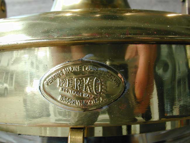 An Impressive American All-Brass Mast Head Lamp by PERKINS MARINE LAMP CO., Brooklyn, N.Y., ca. 1900 — image 3
