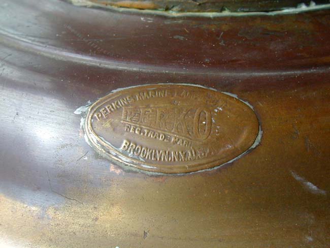 A Fine and Large Ship's Anchor Lamp by PERKINS MARINE LAMP CO., Brooklyn, N.Y.ca. 1920 — image 3