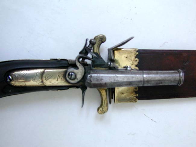 Rare Late 18th Century Combination 'Bowie' Knife and Flintlock Pistol — image 3