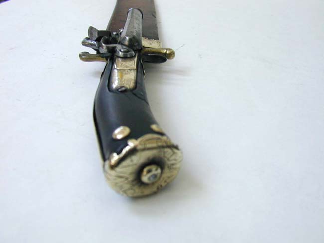 Rare Late 18th Century Combination 'Bowie' Knife and Flintlock Pistol — image 4