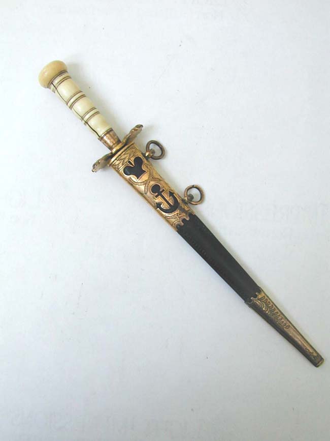 A Good Early 19th century British Naval Officer's Dirk