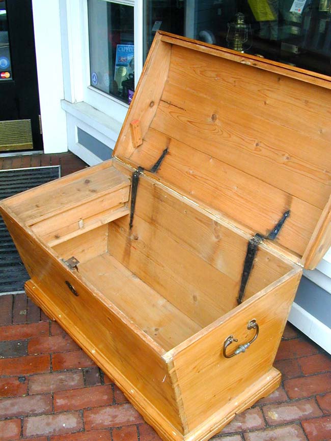 A Fine Dome Top American Dovetail Pine Trunk With Original hardware circa 1850 — image 4