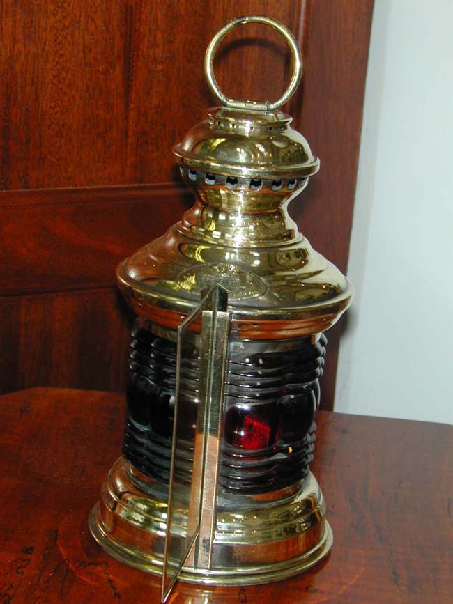 A fine American Combination Port/Starboard Lamp by TRIPLEX of Connecticut circa 1913 — image 2