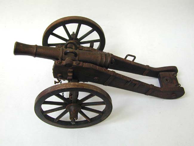 A late 19th century Scale Model of a Napoleonic Period Field Artillery Piece — image 3