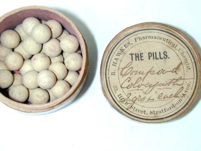 A 19th Century English Apothecary Set in a Mahogany Case circa 1830 — image 3