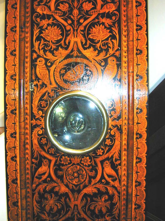 Perhaps the Most Beautiful English Queen Anne Marquetry Longcase Clock circa 1710-1715 On the Market — image 4
