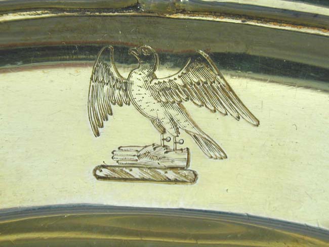 A Set of Six English William IV Silver-Gilt Dinner Plates by Robert Garrard, London 1836 — image 5