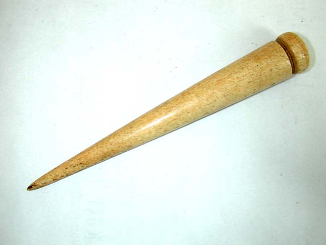 A 19th Century Whalebone Fid 7 3/4" long