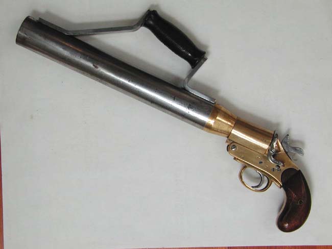 A World War I era British made Ships' Line Throwing Gun signed 'Schermuly's'