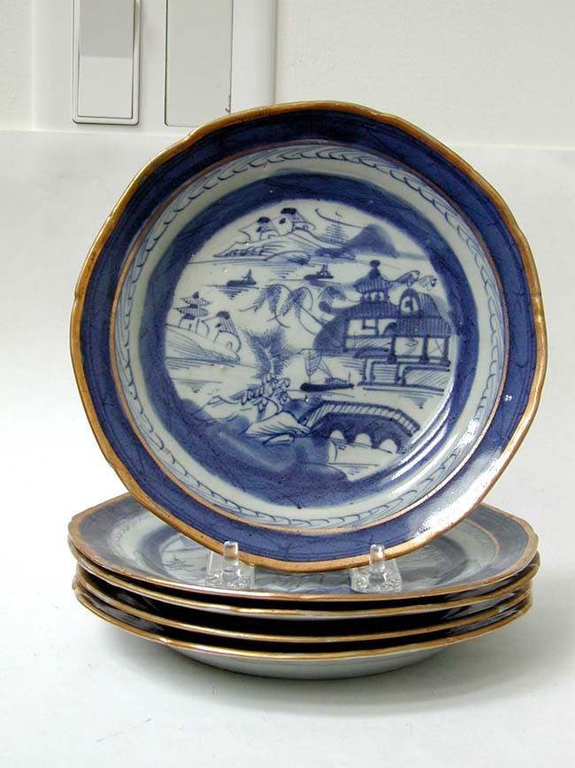 A Set of Five 19th century Chinese Export Porcelain 7 1/2" shaped edge Canton side plates with gilt highlights