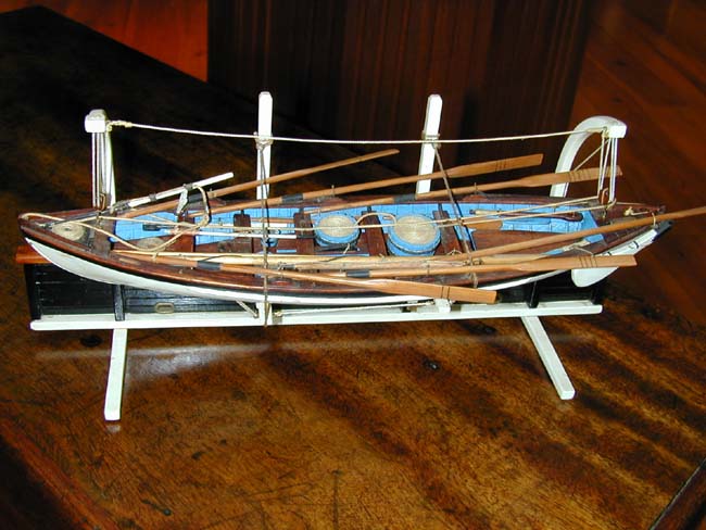 A Fine mid 20th century Model of a New Bedford Whale Boat circa 1870 — image 4