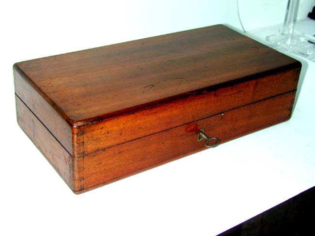 A Fine Boxed Table Top Library Telescope with Rosewood Barrel by John B. Dancer, Manchester, England, circa 1841-1845. — image 3