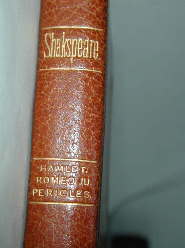 The Complete Works of William Shakespeare in 13 miniature volumes circa 1896 — image 2