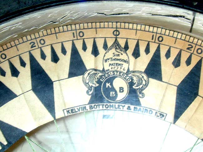 A circa 1880-1900 Ships Compass by "Kelvin Bottomley and Baird" — image 3