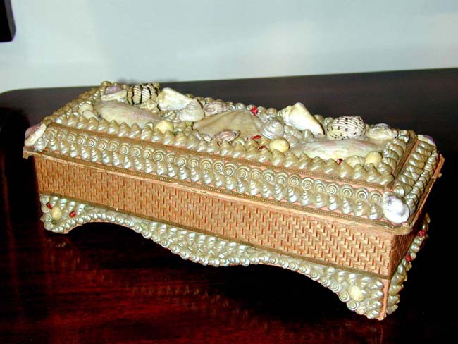 A Victorian Shellwork Ladies Glove Box circa 1895