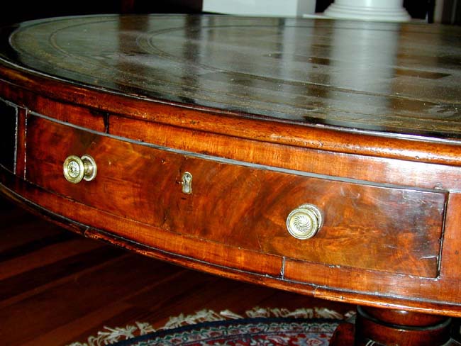 A Fine Leather Topped English Regency Period Revolving Library drum Table circa 1815 — image 5