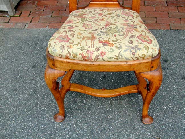 A Beautiful Rhode Island Queen Anne period Carved Maple Side Chair circa 1740-1760 — image 3