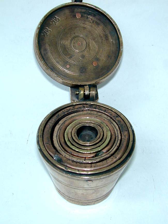 A Large Early 18th century Bronze Nest of Weights, possibly German, circa 1700-1750 — image 5