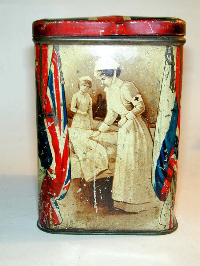 A Lozenze Tin circa 1914 Featuring Portraits of Admiral Sir John Jellicoe, Field Marshall Sir John French and Earl Kitchener of Khartoum, Secretary for War — image 5