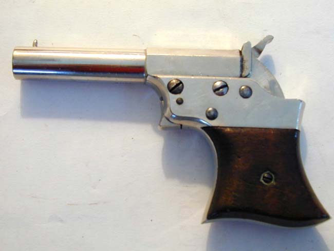 A Remington Split Breech .41 cal. Single Shot DERINGER circa 1865 — image 2