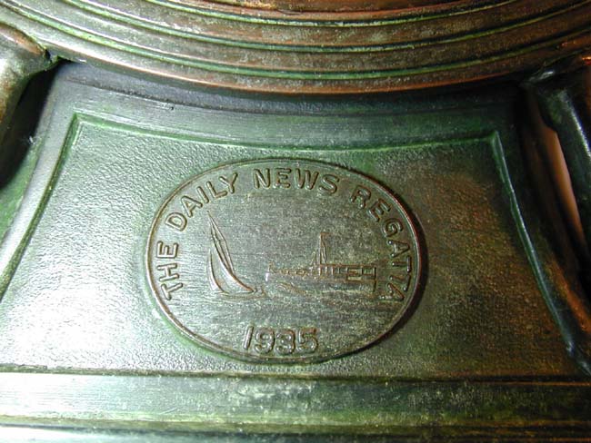 A Magnificent Bronze Aneroid Barometer Presented by the CHICAGO DAILY NEWS for the 1935 Regatta. — image 5