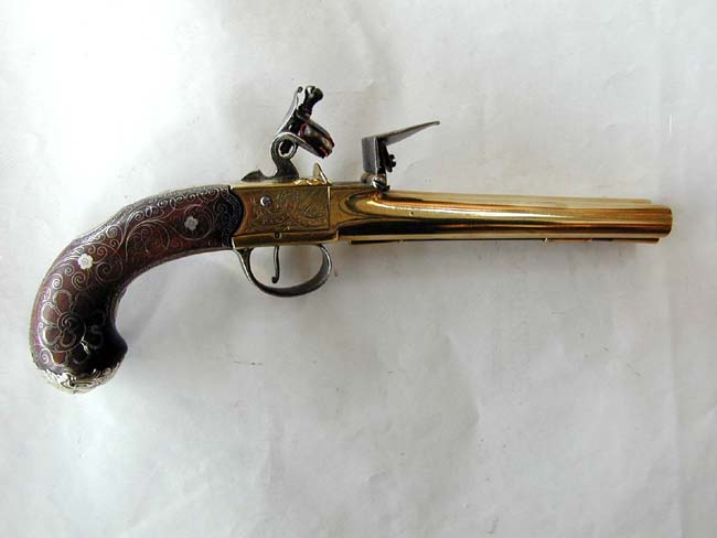 A Magnificent 18th century British Double Barrelled   Silver mounted Flintlock Pistol by John Parkes of London circa 1770. — image 2