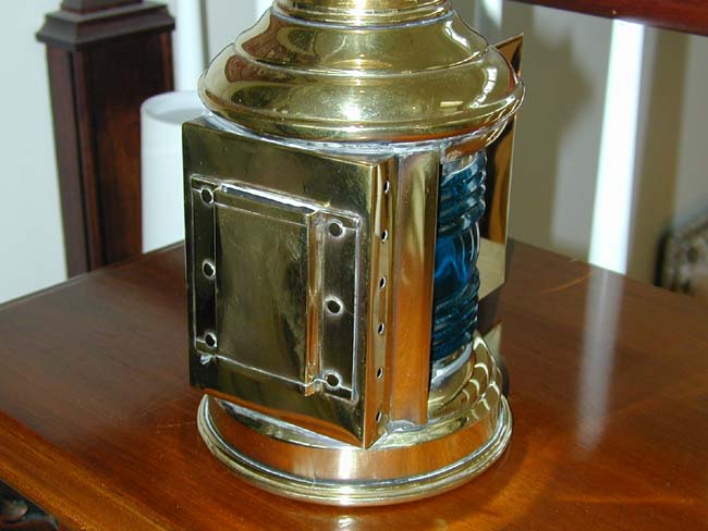 A Very Nice Small Combination Ship's Port & Starboard Running Light circa 1910. — image 4