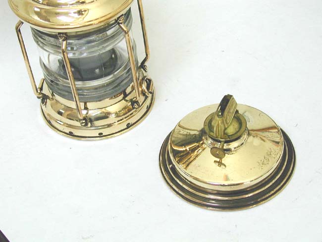 A Superb small brass Anchor Lamp, probably for a Dory, circa 1910. — image 2