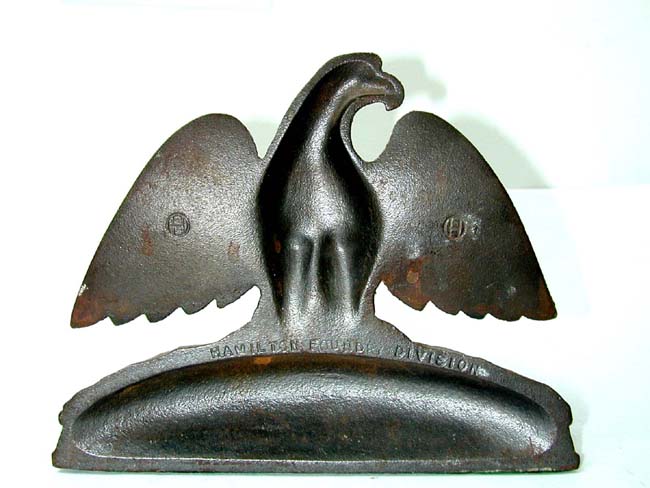 A Pair of Antique Cast Iron Eagle Bookends by the Hamilton Foundry circa 1929. — image 3
