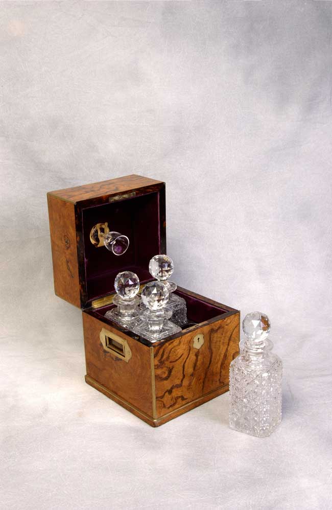 A Beautiful English Antique Brass Mounted Pollard Oak Decanter Box circa 1860 - 1880