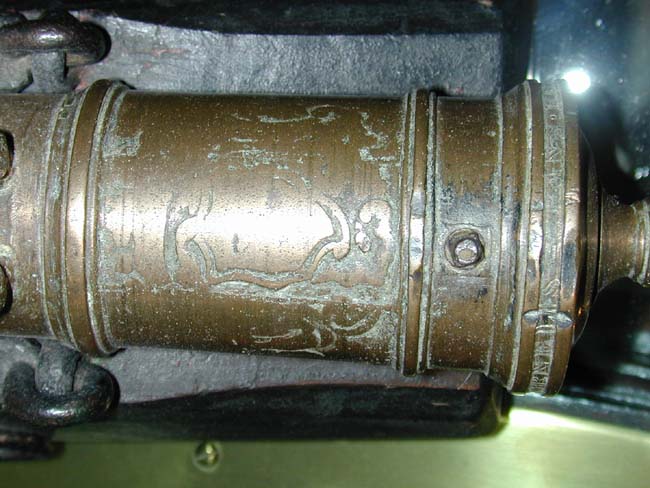 Pair of Dutch 18th Century Bronze Signal Cannons Signed and Dated 1750 and having coats-of-arms. — image 2