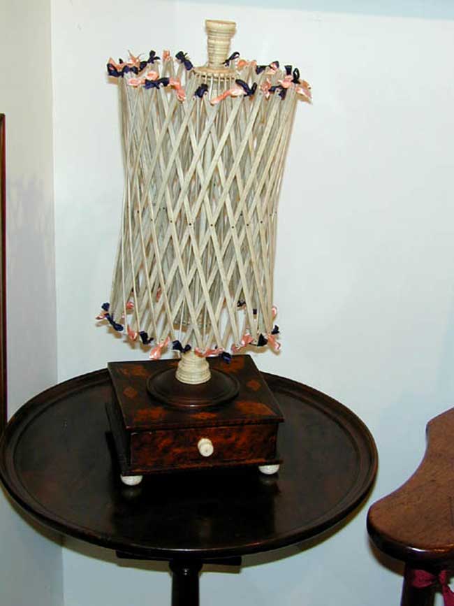 Whalebone Swift on One-Drawer Stand circa 1850 — image 3