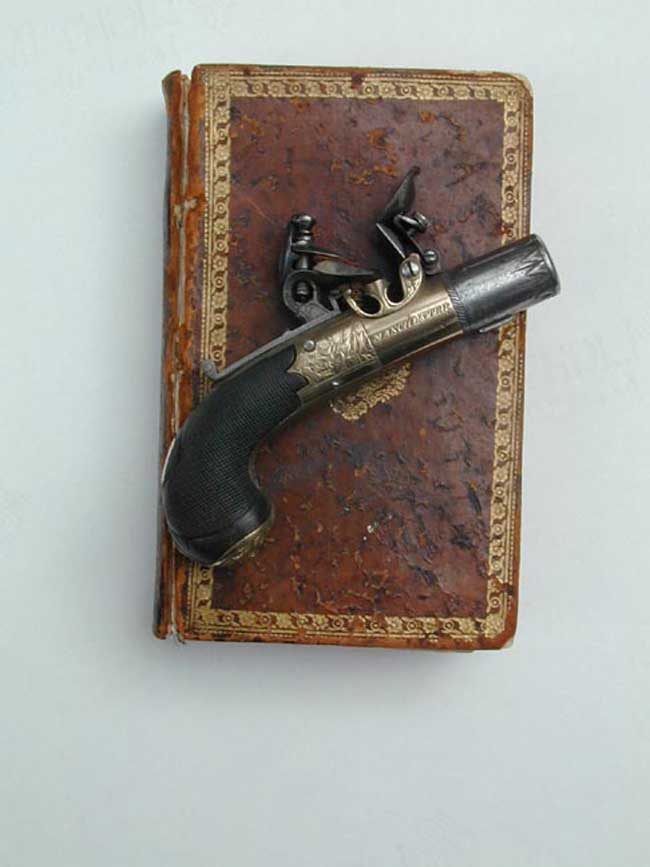 English Flintlock Pocket Pistol Circa 1790 — image 3