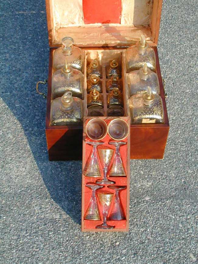 A Magnificent Late 18th Century Travelling Liquor Set — image 3