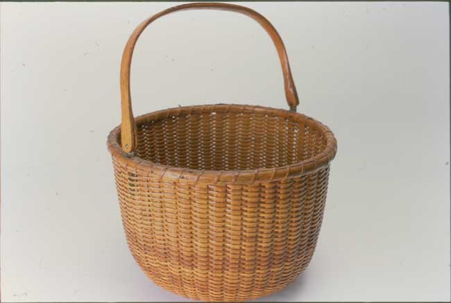 Nantucket Basket Made by Ferdnand Sylvaro circa 1920 and Signed Patricia Bright, Jan.22, 1944