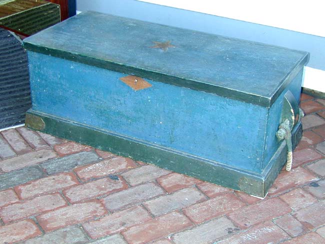 A 19th Century Painted Sailor's Sea Chest With Inlaid Decoration Circa 1850 — image 2