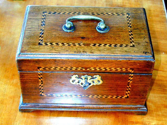 An English Red Walnut Tea Caddy Box Circa 1780.