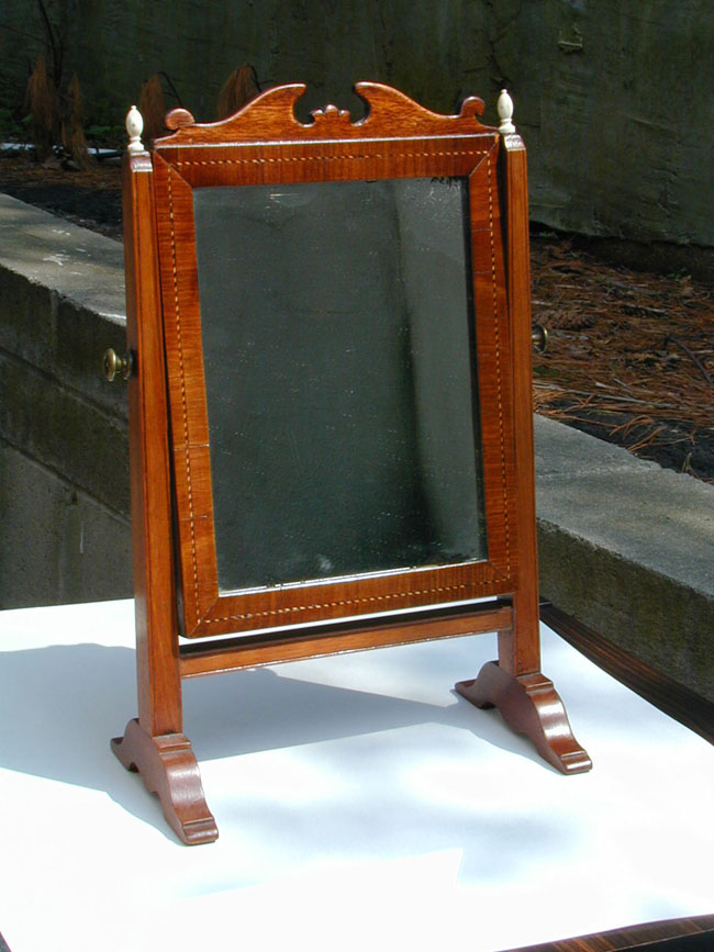 Walnut Dressing Mirror, England or New England, Circa 1800