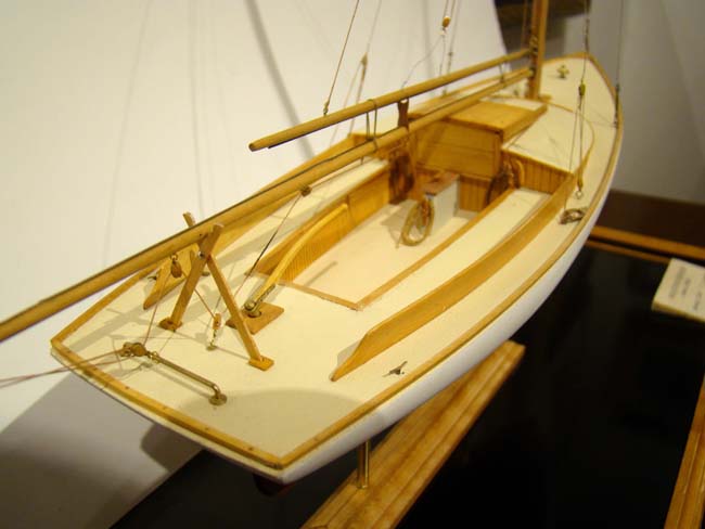 A fine scratch built model of a Wianno Senior circa 1936 made by Cape Cod model boat builder tom Lauria — image 2