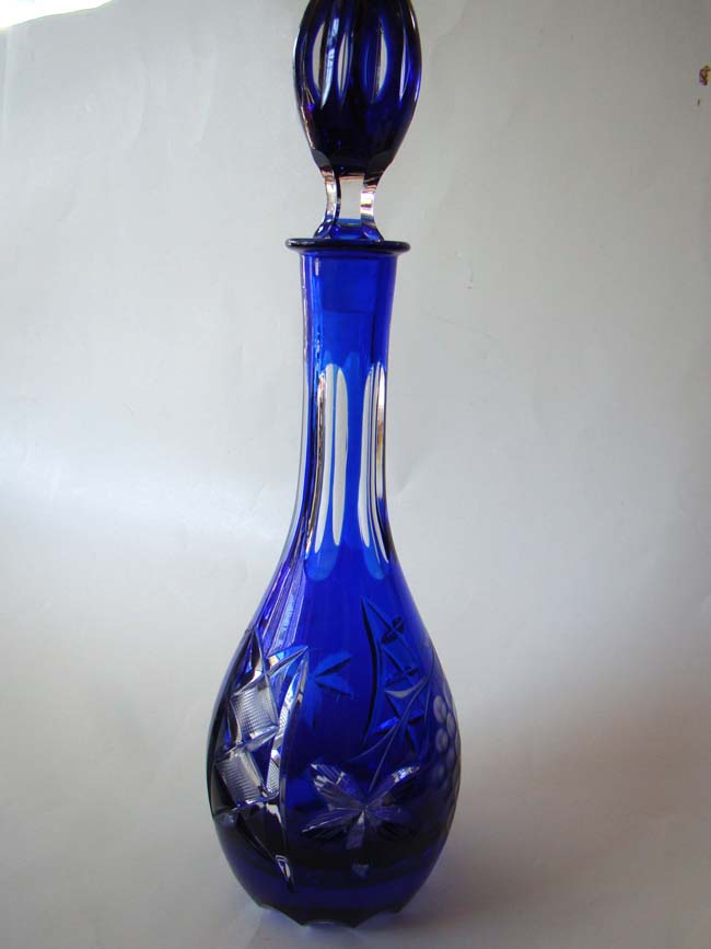 A beautiful vintage cobalt blue cut glass  decanter — image 2