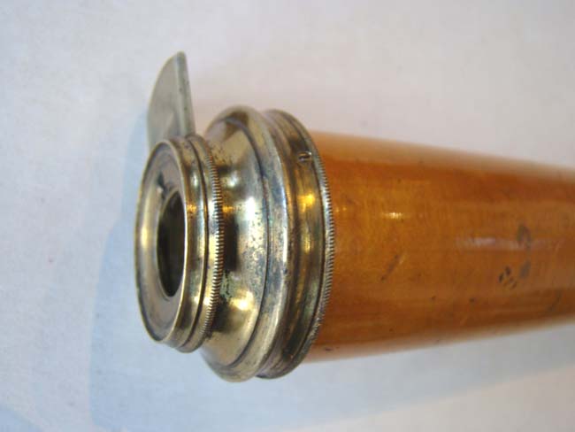 An exceptionally fine, rare  and small 18th century single-draw spyglass circa 1740-1770 — image 3