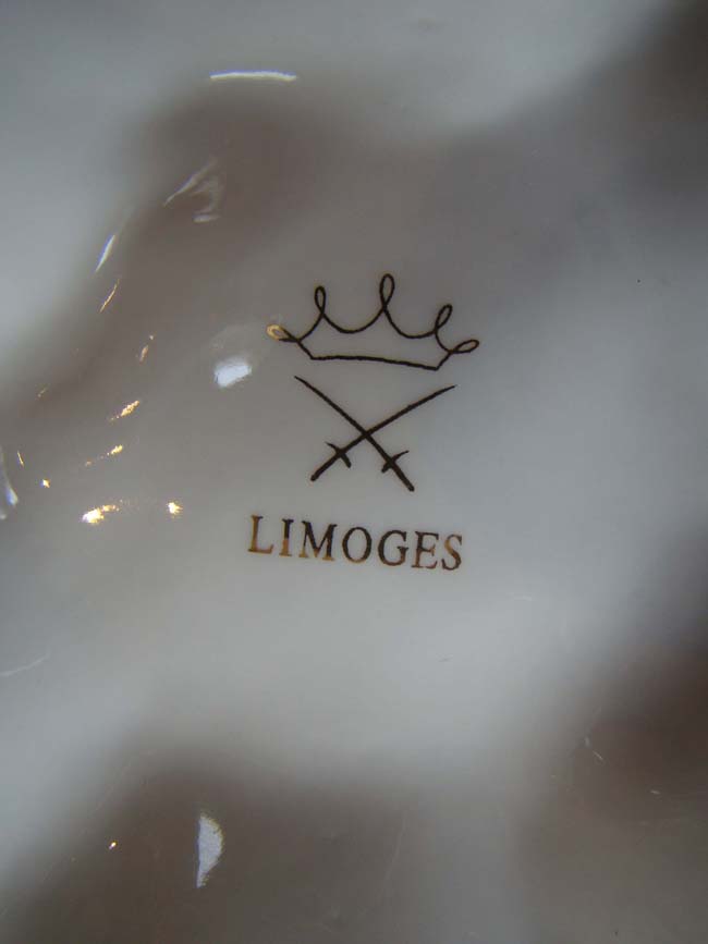 An extremely beautiful hand painted vintage Limoges oyster plate circa 1900 — image 3