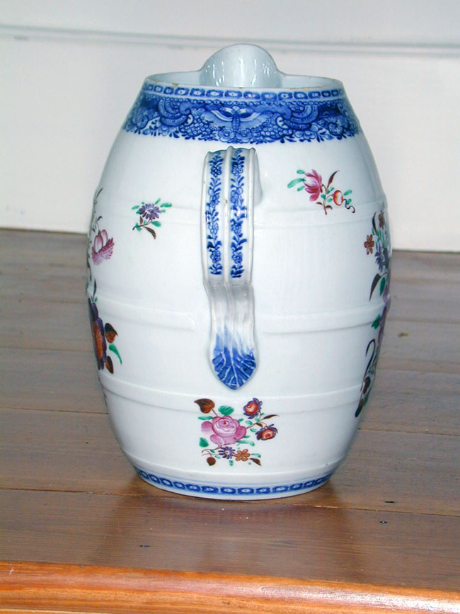 A Fine and Rare 18th Century Chinese Export Porcelain Cider Jug Circa 1780 — image 2