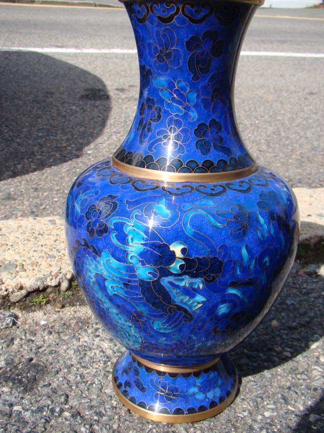 A fine pair of vintage Chinese cloisonne double dragon vases — image 2