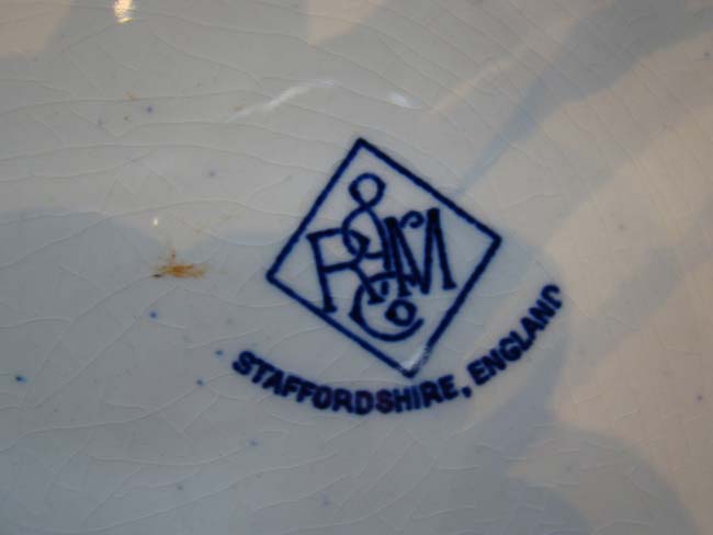 A fine and rare blue transfer printed Commemorative platter made in 1908 featuring Plymouth Plantation and the Pilgrims — image 2