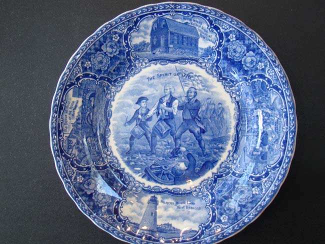 A rare vintage souvenir plate circa 1910 featuring "The Spirit of 1776" and "Yankee Doodle Dandy"