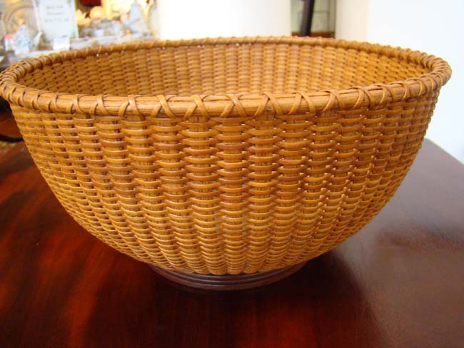 a beautiful contemporary NANTUCKET basket — image 2