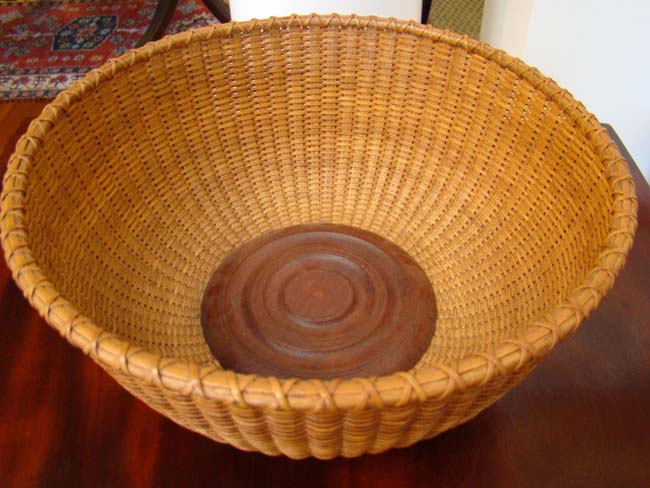 a beautiful contemporary NANTUCKET basket