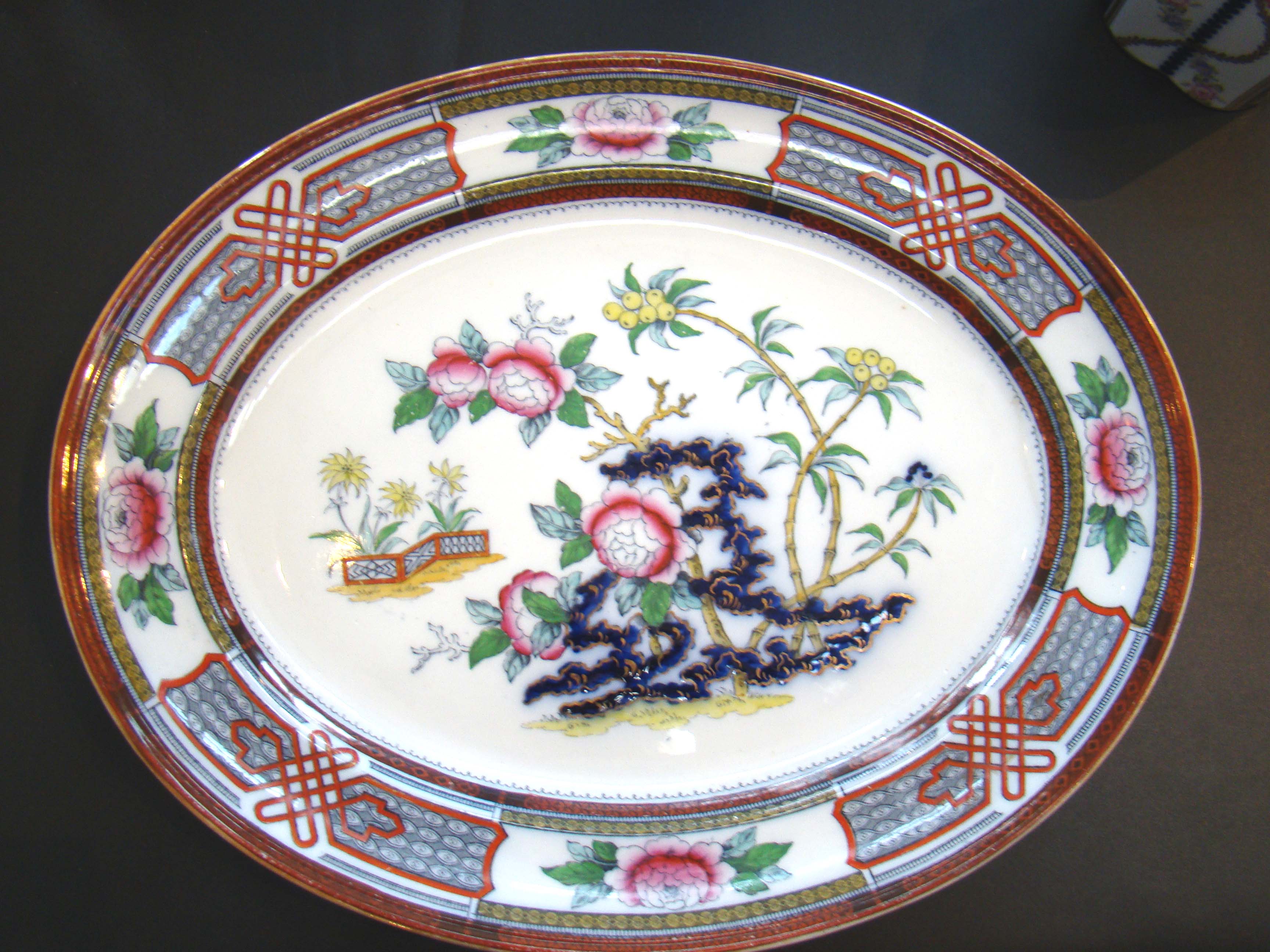 An attractive English Staffordshire serving platter circa 1875 in the Chinese 'peony' pattern.